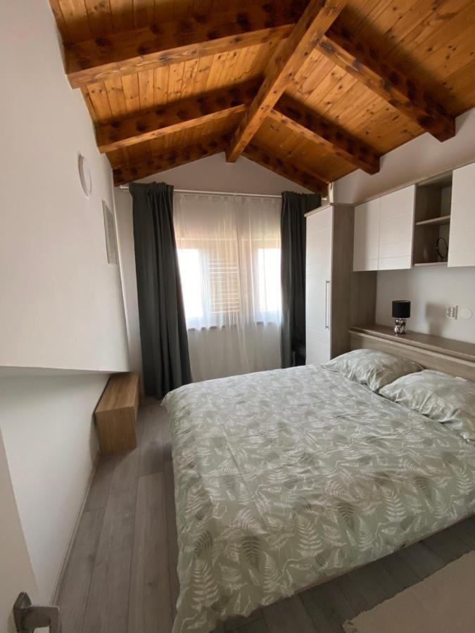 Apartman Paulo Porec Bagian luar foto